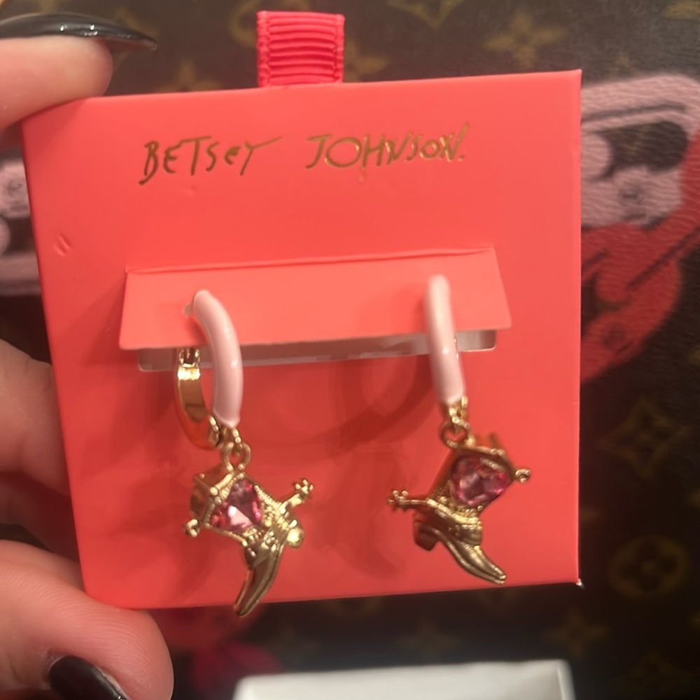 Betsey Johnson Western Boots Pink and Gold Huggy Hoop Earrings New 👢